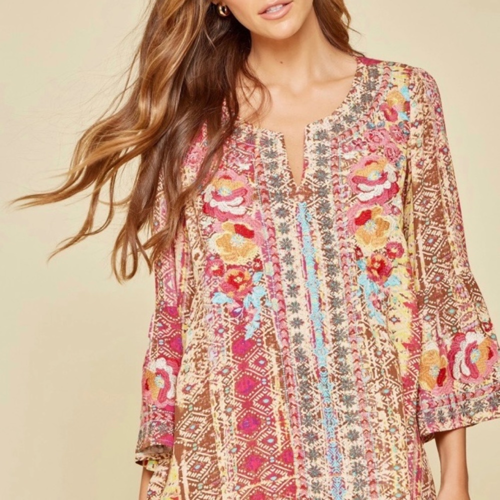 Savannah Jane embroidered top